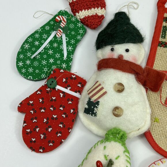 24 Handmade Primitive Country Style Christmas Ornament Crochet Stocking Cottage - Picture 9 of 16